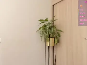 Chaturbate Free Porn Cam of sofia_rivers_