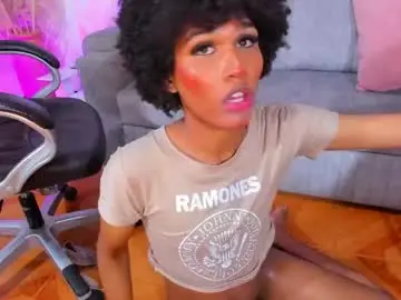 Chaturbate Live Sex of naomisaenz_