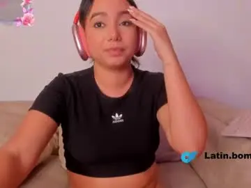 Chaturbate Watch Live Sex Cams of cute_molly18