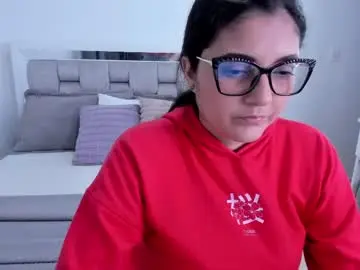 Chaturbate Best live sex cam show of camila_buitrago