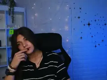 Chaturbate Live Porn of kiara_belle
