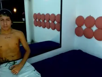 Chaturbate Live Sex of juliianwolf