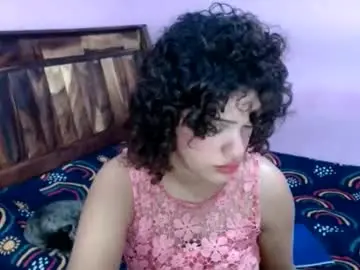 Chaturbate Watch Live Sex Cams of belle_katty000