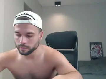 Chaturbate Live Sex Cam of sandro_best