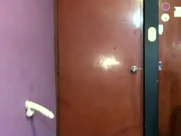 Chaturbate Sex Cam of cristinadickclit
