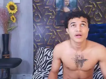 Chaturbate Sex Cam of kim_curly_
