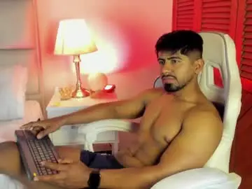 Chaturbate Live Sex of noahbrooks1