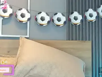 Chaturbate Free Live Porn of eliseplayboobs
