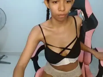 Chaturbate Nude Webcam of kristine_05