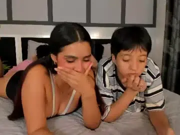 Chaturbate Live Sex Cam of sweetcoupple
