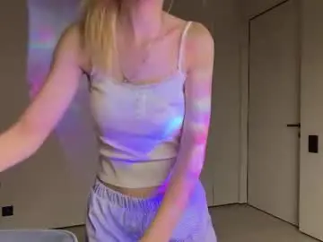 Chaturbate Live Porn of hyunwilhelmi