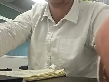 Chaturbate Free Porn Cam of aussie_dadbod6969