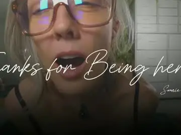 Chaturbate Adult Video Chat of sunnie_dayz