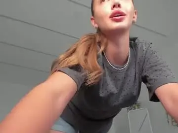 Chaturbate Live Sex Cam of tiffanyhouston_