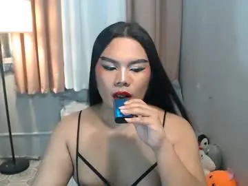 Chaturbate Sex Cam of tsbrianabankhugecock