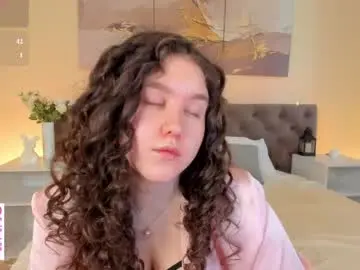 Chaturbate Live Sex Cam of ariella_sol