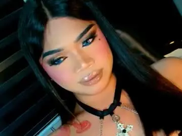 Chaturbate Watch Live Sex Cams of ava_lux