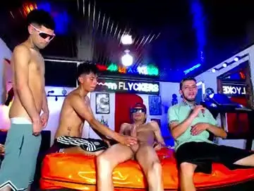 Chaturbate Live Sex of flyckers