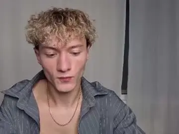 Chaturbate Sex Cam of successful_kevin