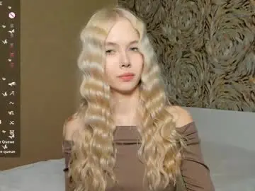 Chaturbate Best live sex cam show of eshcka