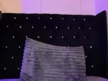 Chaturbate Live Sex Cam of pinay_xpress