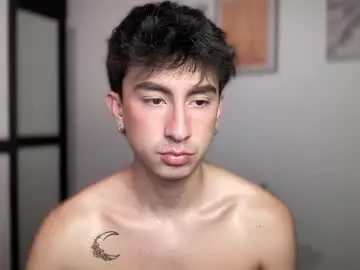 Chaturbate Live Sex Cam of sweettaaron