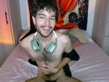 Chaturbate Free Porn Cam of adrien_polo
