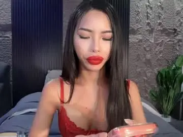 Chaturbate Live Sex Cam of asianhugecockcindy