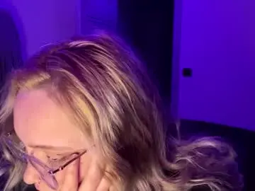 Chaturbate Best live sex cam show of rheascalet