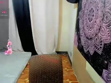 Chaturbate Watch Live Sex Cams of hotasian_mama