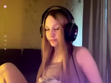 Chaturbate Live Sex Cam of kayceefroehner