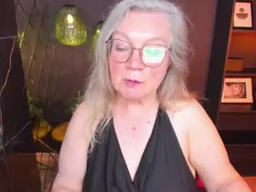 Chaturbate Live Sex Cam of natalicloud