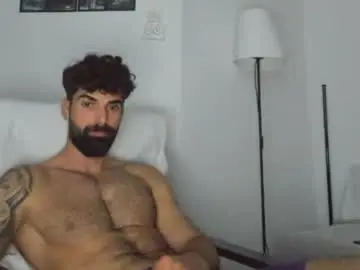 Chaturbate Live Porn of cuteeboy