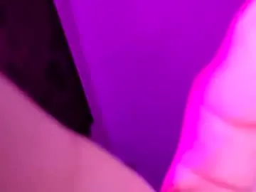 Chaturbate Sex Cam of hungitalian40