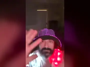 Chaturbate Private Sex Chat of hungitalian40