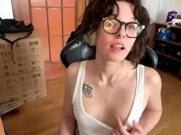 Chaturbate Watch Live Sex Cams of faintpeach