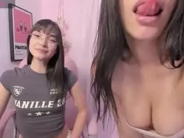 Chaturbate Free Porn Cam of shanelledupont_