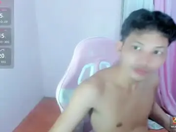 Chaturbate Free Porn Cam of urbigcock_alvin