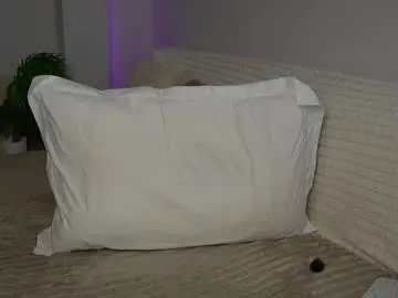 Chaturbate Watch Live Sex Cams of urblonde001