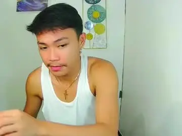 Chaturbate Live Sex Cam of callmebabyceejay_