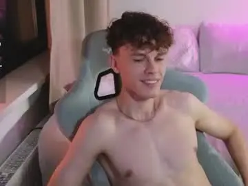 Chaturbate Sex Cam of cute_thomas