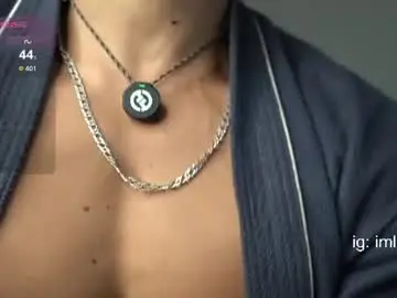 Chaturbate Live Sex Cam of mrlouiss