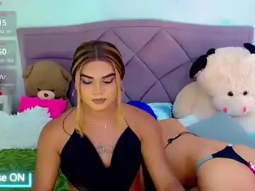 Chaturbate Live Sex Cam of party_duo_trans