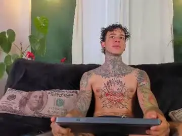 Chaturbate Best Webcam of aron_ford