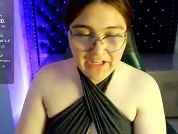 Chaturbate Free Porn Cam of diamondfox_m