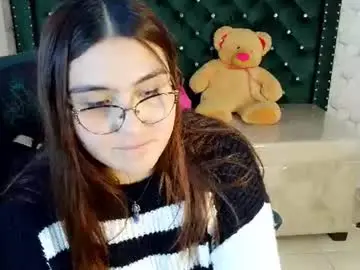 Chaturbate Free Porn Cam of diamondfox_m