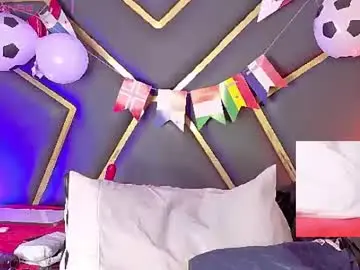Chaturbate Sex Cam of scarletthott1