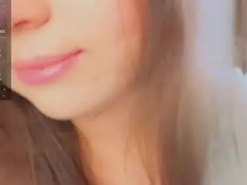 Chaturbate Live Sex Cam of lina_brownie