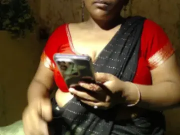 Dscgirls Watch Live Sex Cams of itsMiraDesire