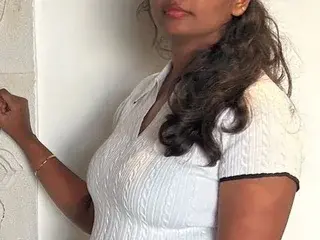 Dscgirls Best live sex cam show of IndiannLaila